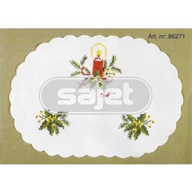 kruissteekkleedje kaars met hulst en dennentakken, wit