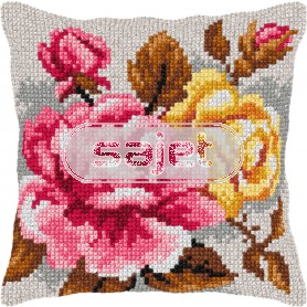 kruissteekkussen pioenrozen op grijs