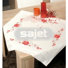 kruissteekdekservet rozen, ecru