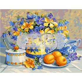 stramien + garenpakket, stilleven, blauw/gele bloemen met abrikozen