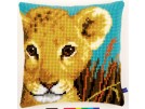 kruissteekkussen leeuwenwelp