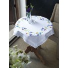 kruissteekdekservet viooltjes, wit