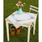 kruissteekdekservet rose bloemen, wit